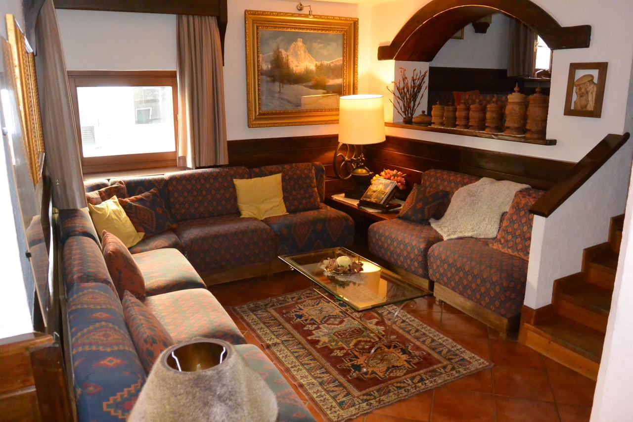 Hotel Fosson Бройл-Червиня Екстериор снимка