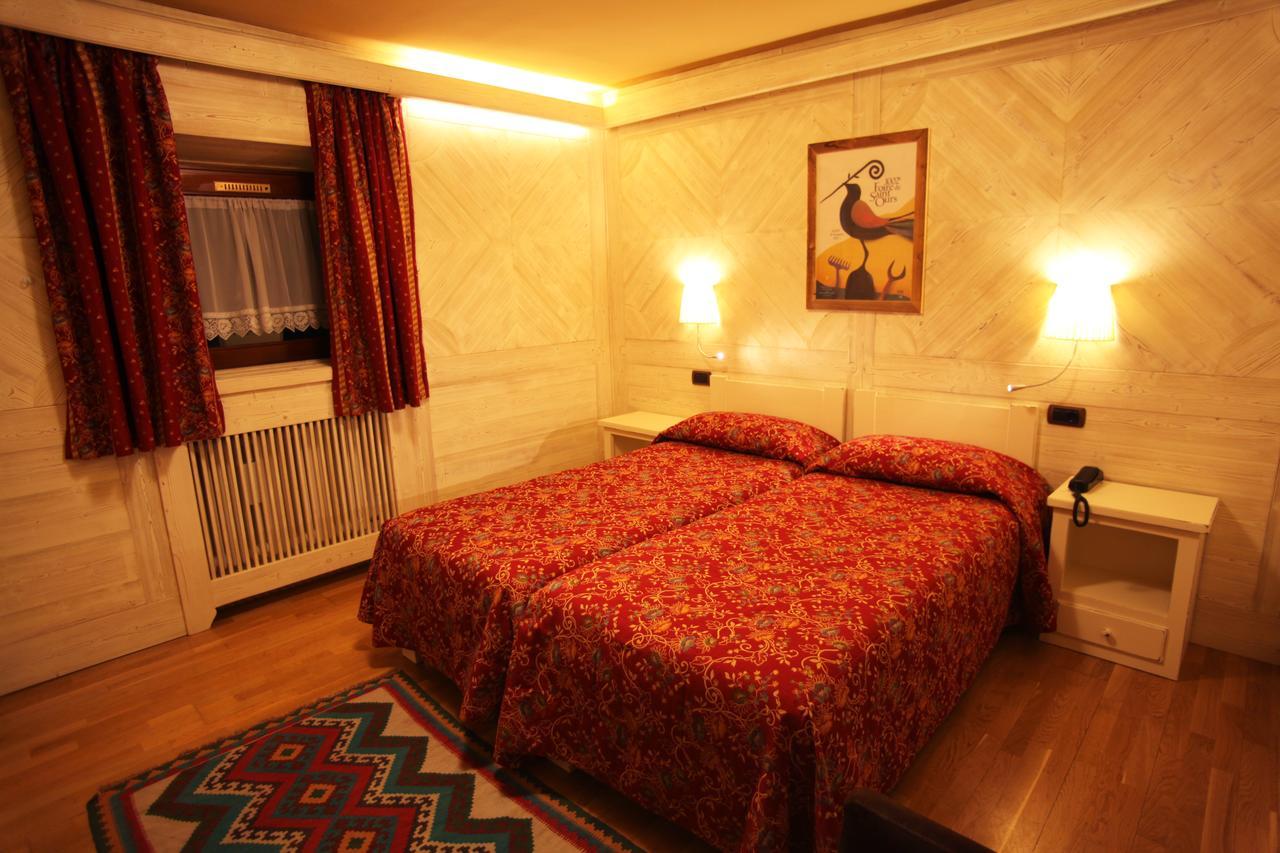 Hotel Fosson Бройл-Червиня Екстериор снимка