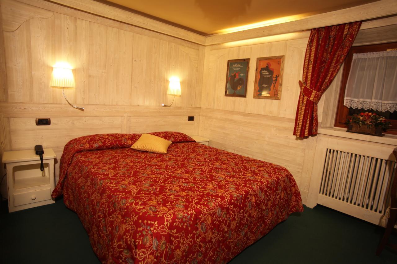 Hotel Fosson Бройл-Червиня Екстериор снимка